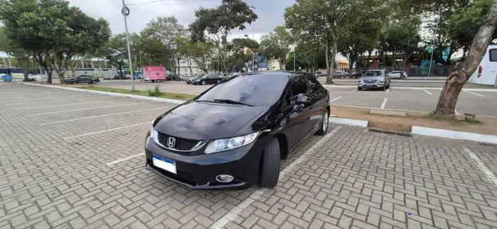 Honda Civic Sedan LXS 1.8/1.8 Flex 16V Mec. 4P 2014