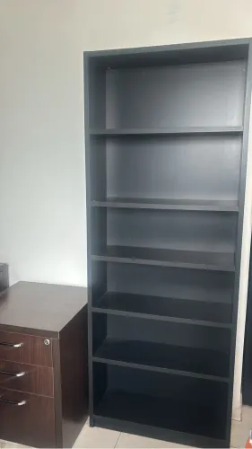Estante preta TOK STOK