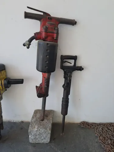 Vendo 2 rompedores 30 e 11 kg