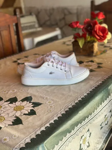 ?TÊNIS LACOSTE ?