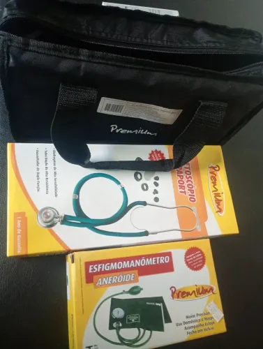 Esfigomamometro e Estetoscopio Verde