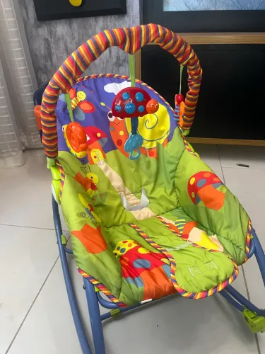 Cadeirinha de balanço infantil