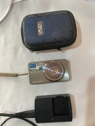 Sony Cyber-shot DSC-W570 16.1MP Completa + Carregador