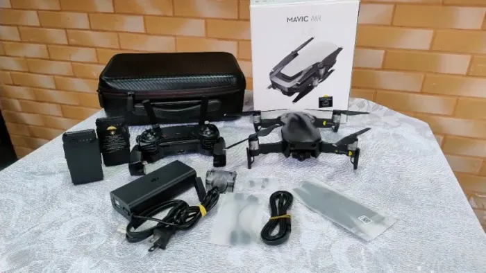 Drone DJI Mavic Air Câmera 4K Onyx Black Preto