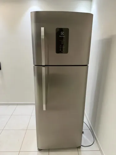 Geladeira Electrolux TF52X 