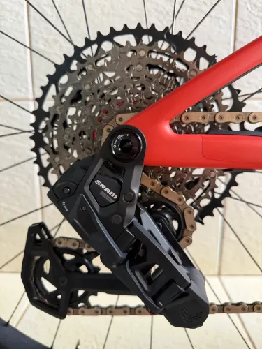 Grupo SRAM S-1000 T-TYPE UHD