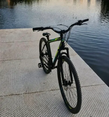 Bicicleta Aro 29 Mormaii Jaws 2.0 - Semi-Nova (Com Nota Fiscal)