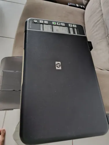 Impressora HP conservadissima sem fonte de energia 