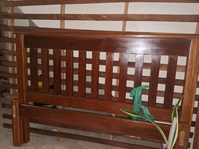 Cama de mogno super resistente