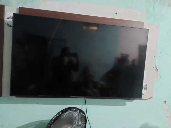 Tv 65 polegadas! Pra concerta.