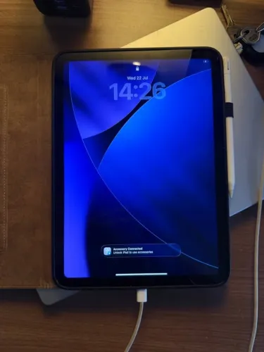 iPad 10th generation 64GB + Apple Pencil