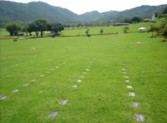 Jazigo Parque da Paz Ponta da Fruta Vila Velha ( 2 Gavetas)