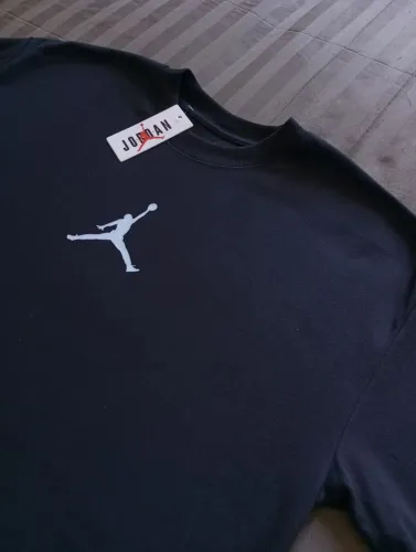 Camiseta Nike Jordan Preta Oversized Jumpman - Tam GG