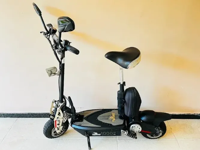 PATINETE ELÉTRICO TWO DOGS 48V - 1000W | POTÊNCIA, ROBUSTEZ E CONFORTO