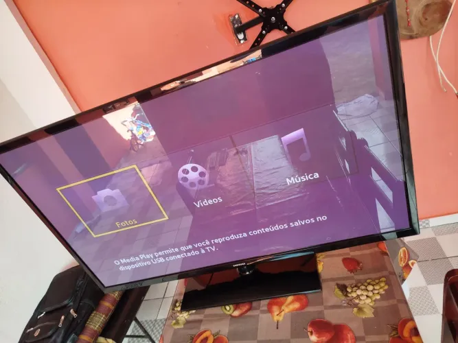 Tv Samsung 51 polegadas não e smart 