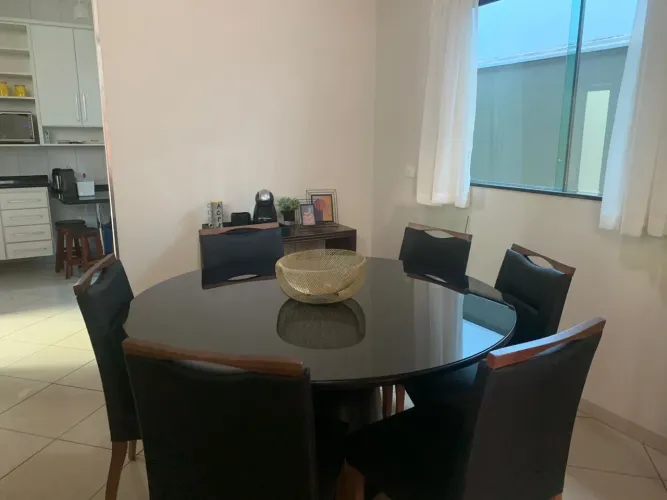Mesa de jantar redonda + 6 cadeiras | Tampo de vidro | Excelente estado