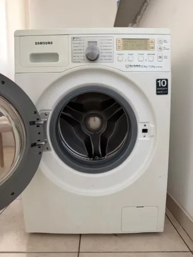 Lava e seca Samsung