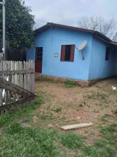Alugo casa 450 reais Bairro bela Vista butia rs