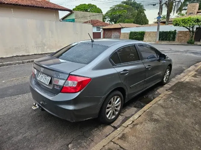 Honda Civic Sedan LXR 2.0 Flexone 16V Aut. 4P 2014