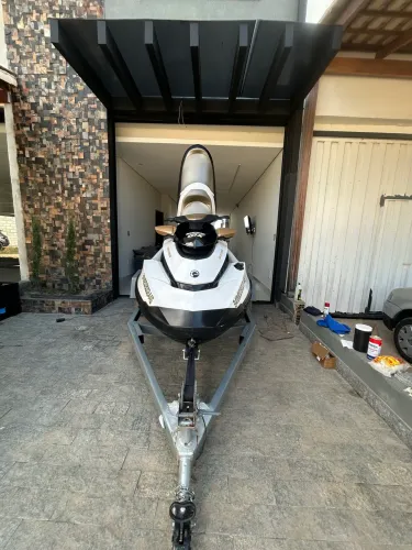 Jet GTX 215 ano 2013