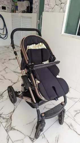Carrinho bebê 3 em 1