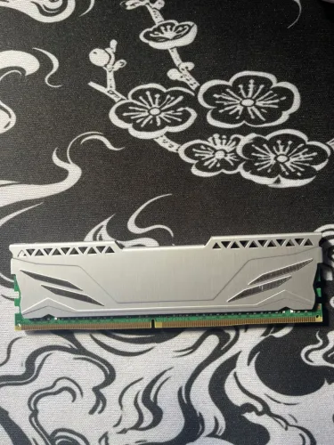 Memória ram ddr4 8gb 2113hrz