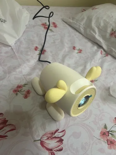 Projetor Doméstico Portátil - Compatível com Celular?Para Quarto, Sala?Ideal para Crianças