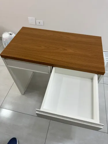 Mesa escrivaninha