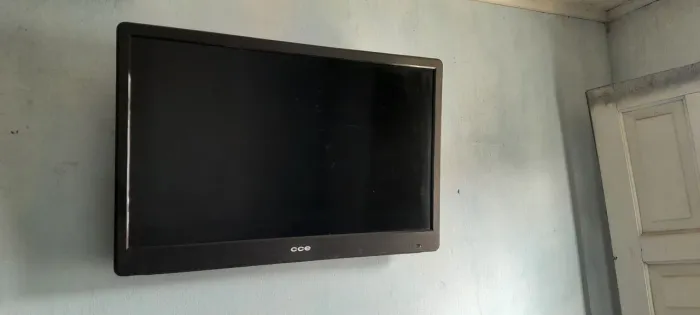 TV CCE 32 polegadas