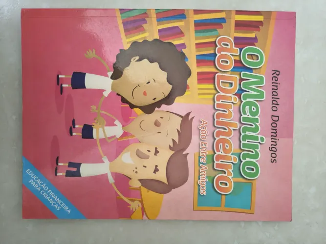 Vendi livro usado muito bem conservado
