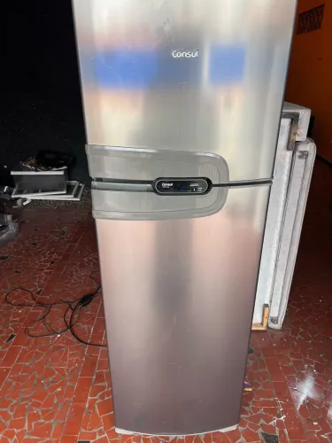 Geladeira cônsul inox frost free