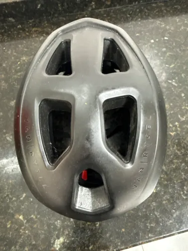 Capacete Ciclismo Van Rysel 