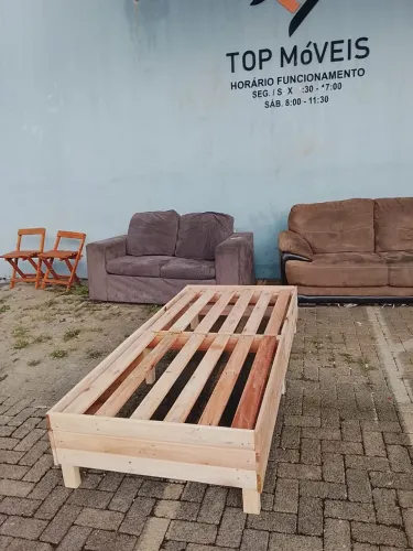 Cama solteiro madeira maciça USADA ENTREGA dentro de Uberlândia MG