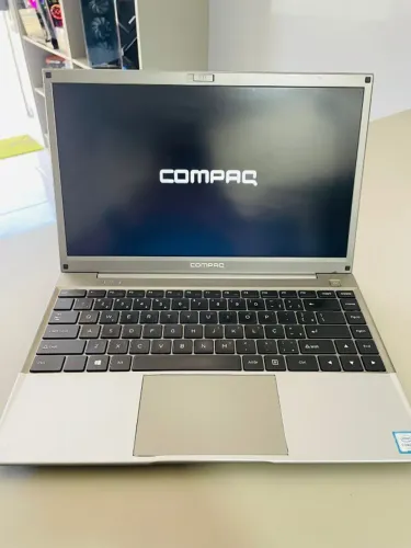 Notebook Compaq Presario 451 - Intel Core i5 | SSD 240GB | Windows + Office Ativados