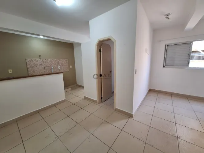 Kitnet em condomínio no Jardim Piazza Di Roma, Sorocaba-SP: 1 quarto, 1 sala, 1 banheiro,