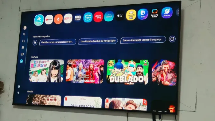 Smart TV Samsung 65" Qled, Impecável (Garantia até 12/2027 + Caixa e NF)
