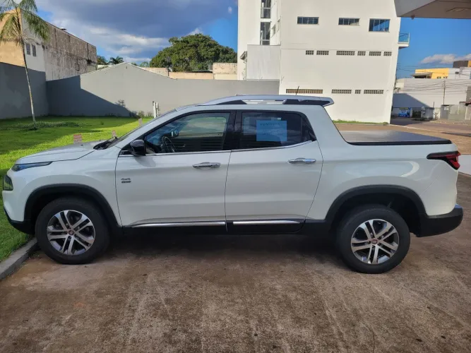 Fiat Toro Volcano 2.0 16V 4X4 TB Diesel Aut. 2017