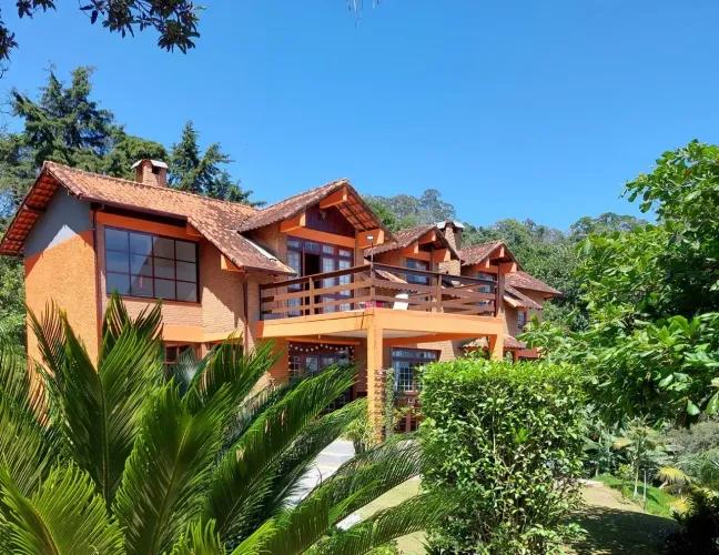 Sitio para venda com 380 metros quadrados com 4 quartos em Amparo - Nova Friburgo - RJ