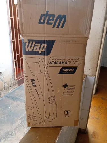 Lavadora de alta pressão Wap 220 v usada só uma vez