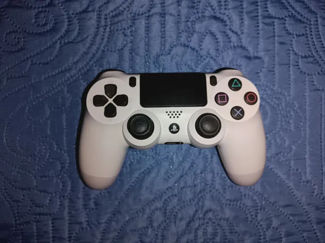 Controle Dualshock 4 Branco