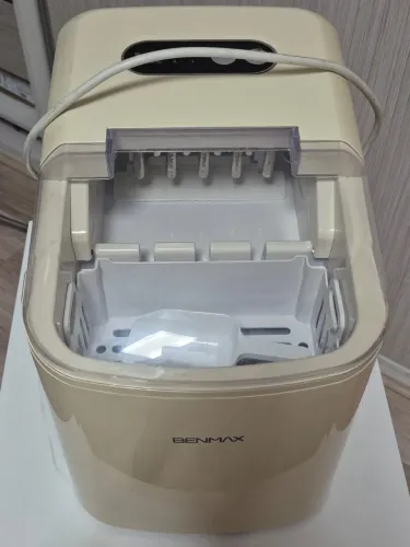 Máquina de fazer gelo 220 V