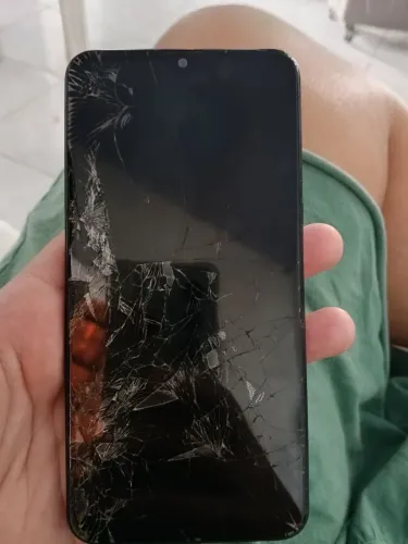 A10 S para retirada de peças.