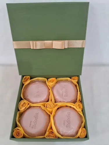 Caixa Premium com sabonetes natura
