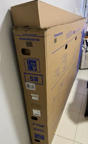 Caixa nova de TV 85?