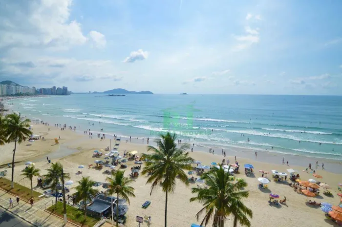 Apartamento Frente ao Mar, Vista ao Mar, 4 Dormitórios sendo 4 Suítes, 2 Vagas de Garagem,