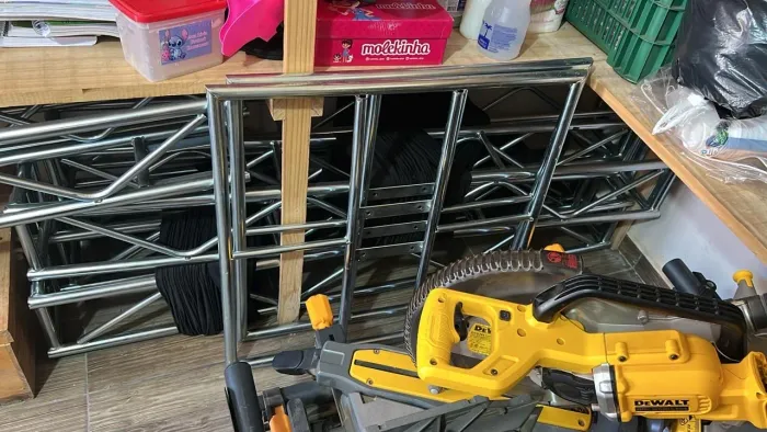 Treliça Q20 Galvanizada - Ideal para Som, Iluminação, DJs e Eventos