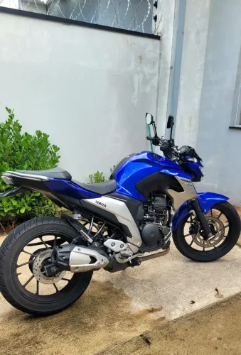 FZ25 250 2019 ZERADA