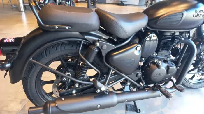 CLASSIC 350cc STEALTH BLACK R$24.990 (CONSULTORA ESTER- *)
