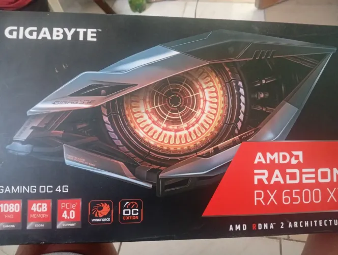 RX 6500 XT triple fan