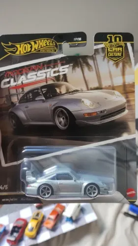 Hot wheels premium porsche 993 gt2 